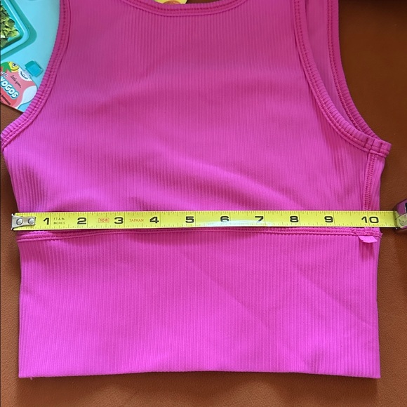 Lululemon Power Pivot Tank Ribbed - Picture 6 of 6
